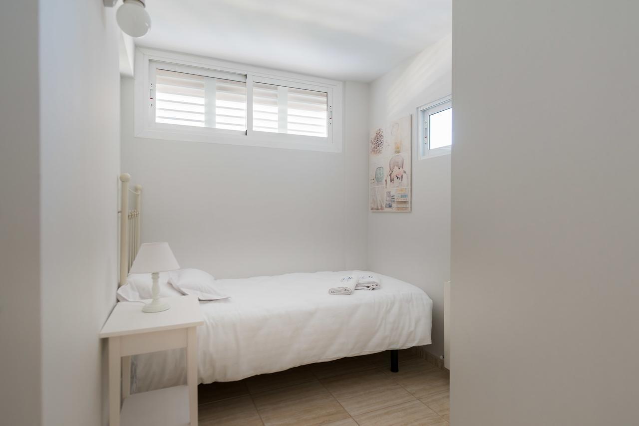 Apartamentos Marta Playa Alicante Luaran gambar