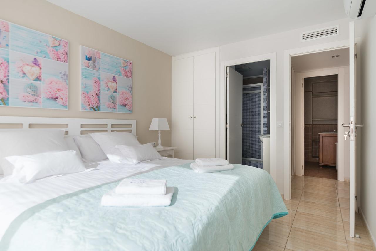 Apartamentos Marta Playa Alicante Luaran gambar